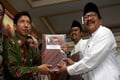 Ketua KPU Jatim bantah...