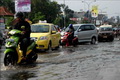 Hujan deras, Depok banjir...
