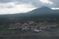 Bandara Sam Ratulangi...