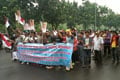 Tolak TPA, warga geruduk...