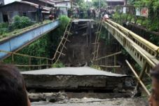 Akhirnya jembatan Jerukan...