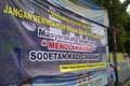Warga Tangerang tolak...