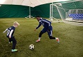 Etoo dkk hibur anak...