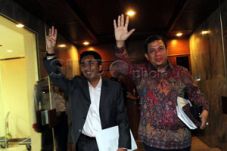 Fahri Hamzah abaikan...