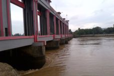 Normalisasi Sungai Cisadane...