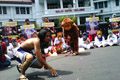 Hiburan topeng monyet...