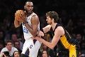 Bobcats buat Lakers...