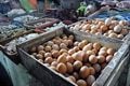 Telur dan cabai dongkrak...