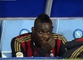 Napoli bantah perlakuan...