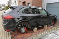 4 ban mobil Lewandowski...