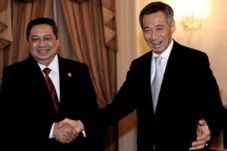 Musuhi Indonesia, Singapura...