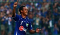Maung Bandung lahap...