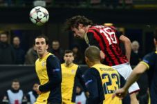 Milan malu di kandang...