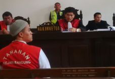 Jambret Sisca Yofie,...