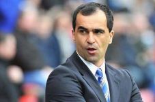 Everton ingin bajak...