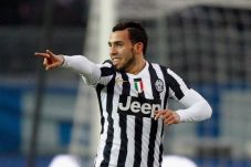 Juve menangkan Derby...