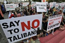 Demonstran Afghanistan:...