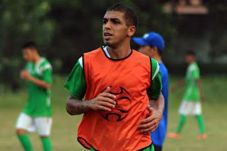 Duo Brazil nyetel dengan...