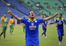 Pelatih Arema sesalkan...