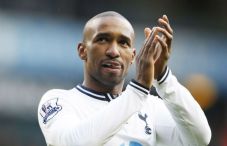 Tim Sherwood sebut Defoe...