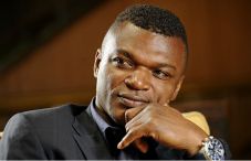 Marcel Desailly tertarik...
