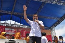HT: Jangan gantungkan...