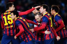 Barca tanggapi santai...