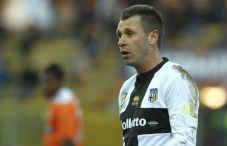 Cedera, Cassano absen...