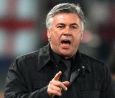 Spurs ingin rebut Ancelotti?