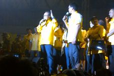 Golkar andalkan pengalaman