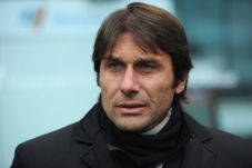 Juve jadikan Lyon ajang...