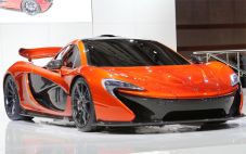 McLaren harap untung...