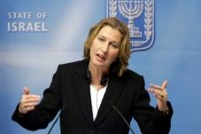 Israel batal bebaskan...