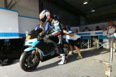 Petrucci puas dengan...