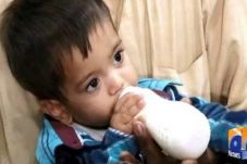 Aneh, bayi 9 bulan di...
