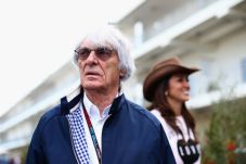 Ecclestone beri sinyal...