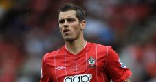 Schneiderlin masuk daftar...