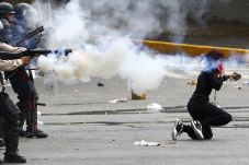 Maduro temui oposisi...