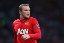 Rooney yakin lewati...