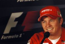 Ferrari lambat panas,...