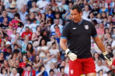 Seaman desak Arsenal...