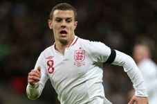Wilshere klaim layak...