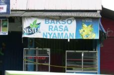 Juragan bakso diduga...