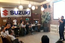 SIS gelar acar Suzuki...