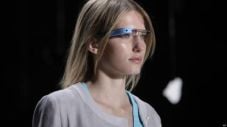 Google Glass segera...