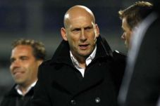 Stam tolak jadi asisten...