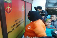 2 mojang Bandung dijual...
