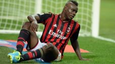 Balotelli butuh proteksi...