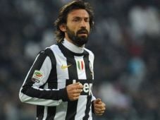 Trauma Istanbul, Pirlo...