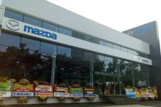 Mazda MT Haryono berikan...